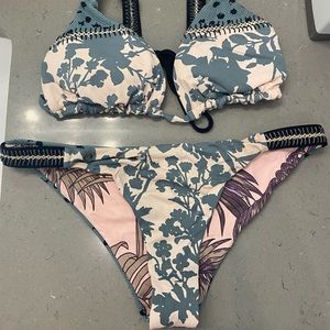 Maaji swim top D
